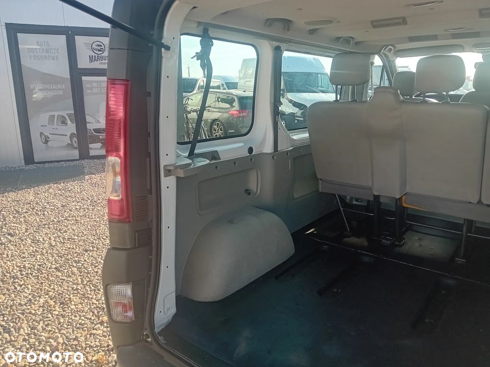 Renault Trafic - 11