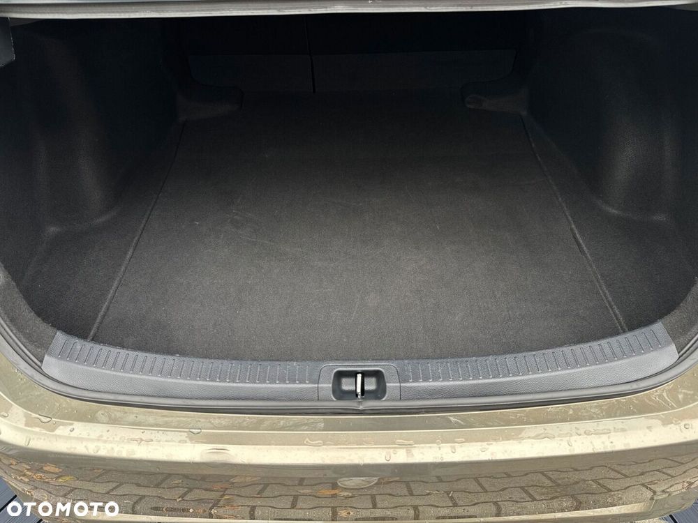 Toyota Corolla - 29