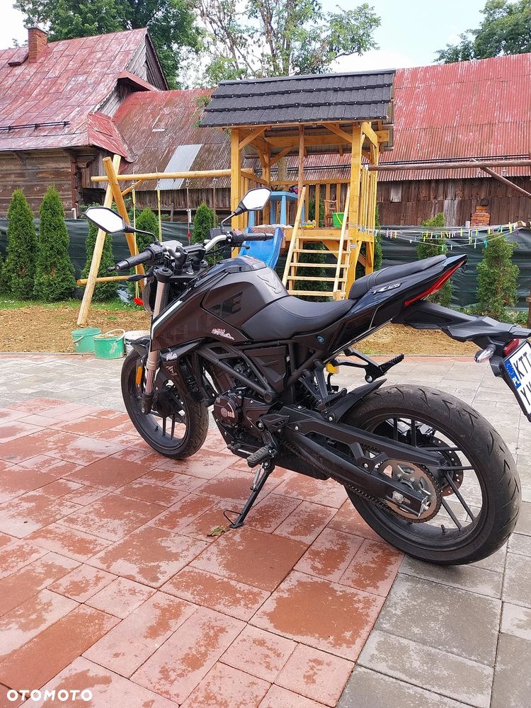 VOGE R125 - 4