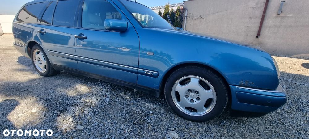 Mercedes-Benz Klasa E 420 T Avantgarde - 18