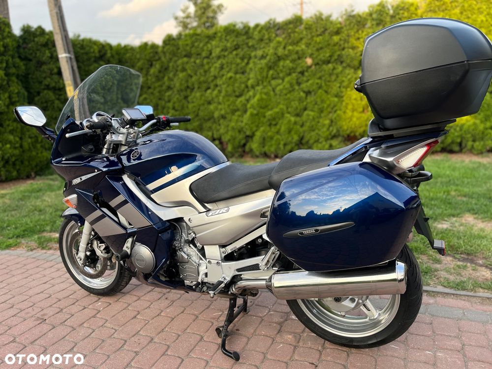Yamaha FJR - 10