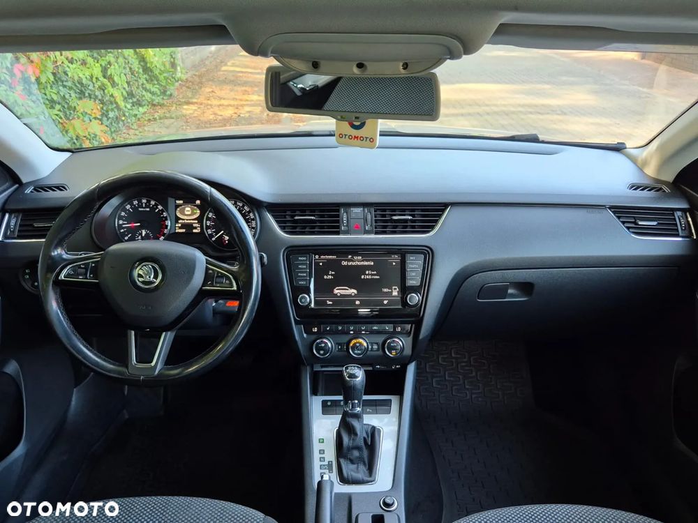 Skoda Octavia 2.0 TDI Ambition DSG - 7