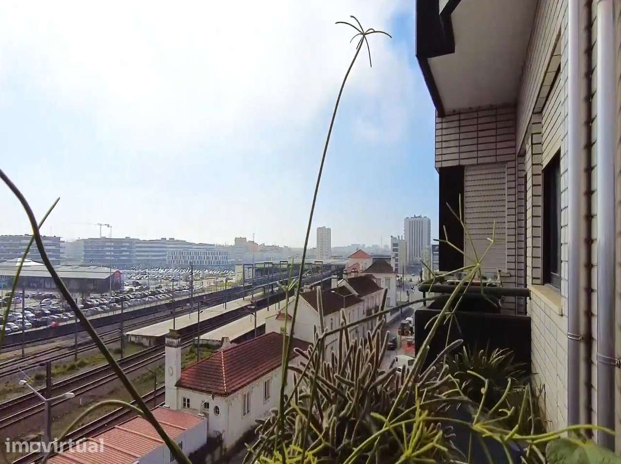 T2 em Aveiro com 2 casas de banho e ar condicionado - Grande imagem: 2/16