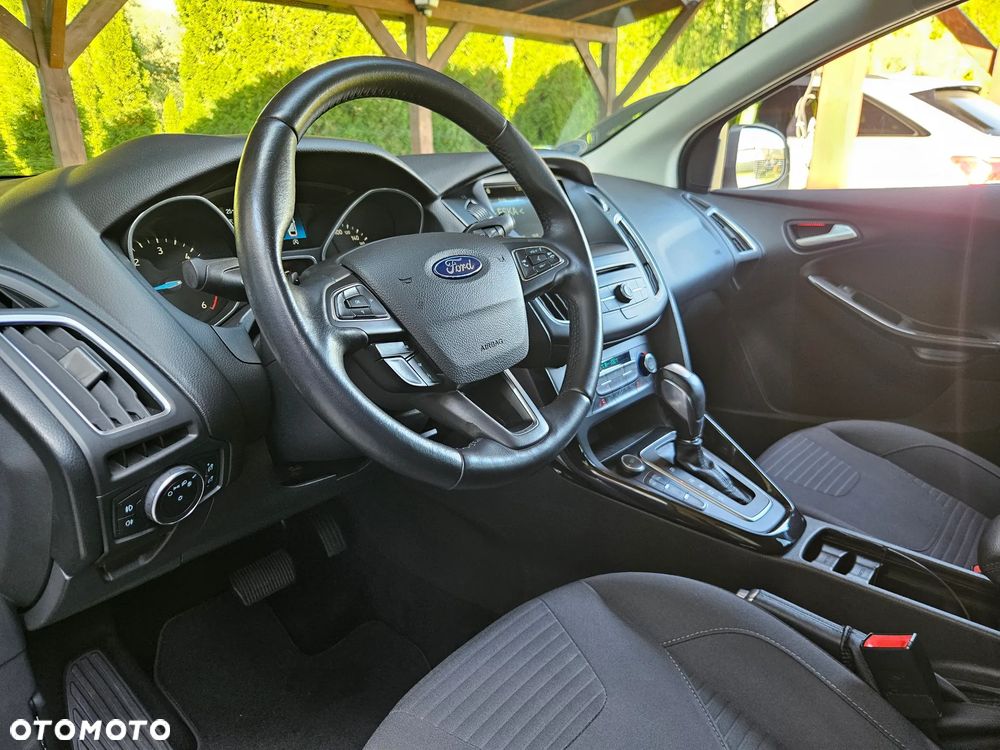 Ford Focus - 28