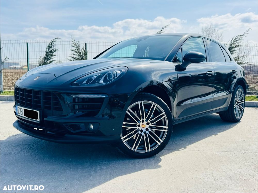 Porsche Macan - 1