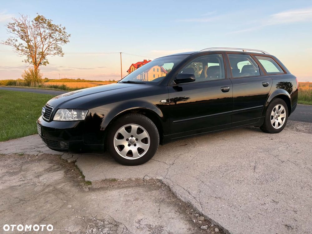 Audi A4 Avant - 2