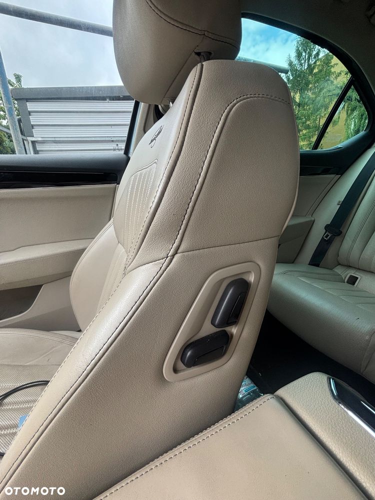 Skoda Superb 2.0 TSI 4x4 L&K DSG - 6