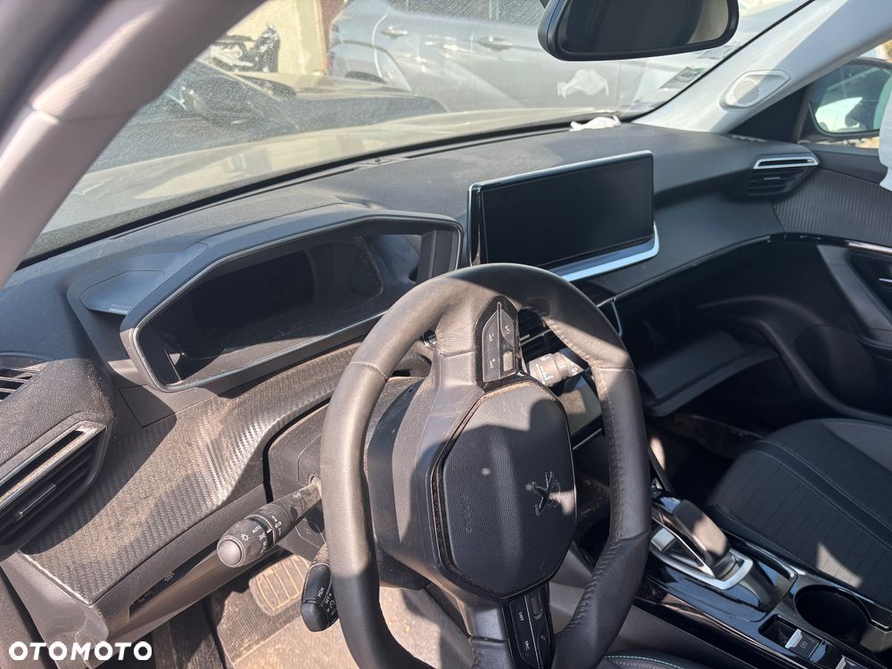 Peugeot 2008 Allure+ - 8