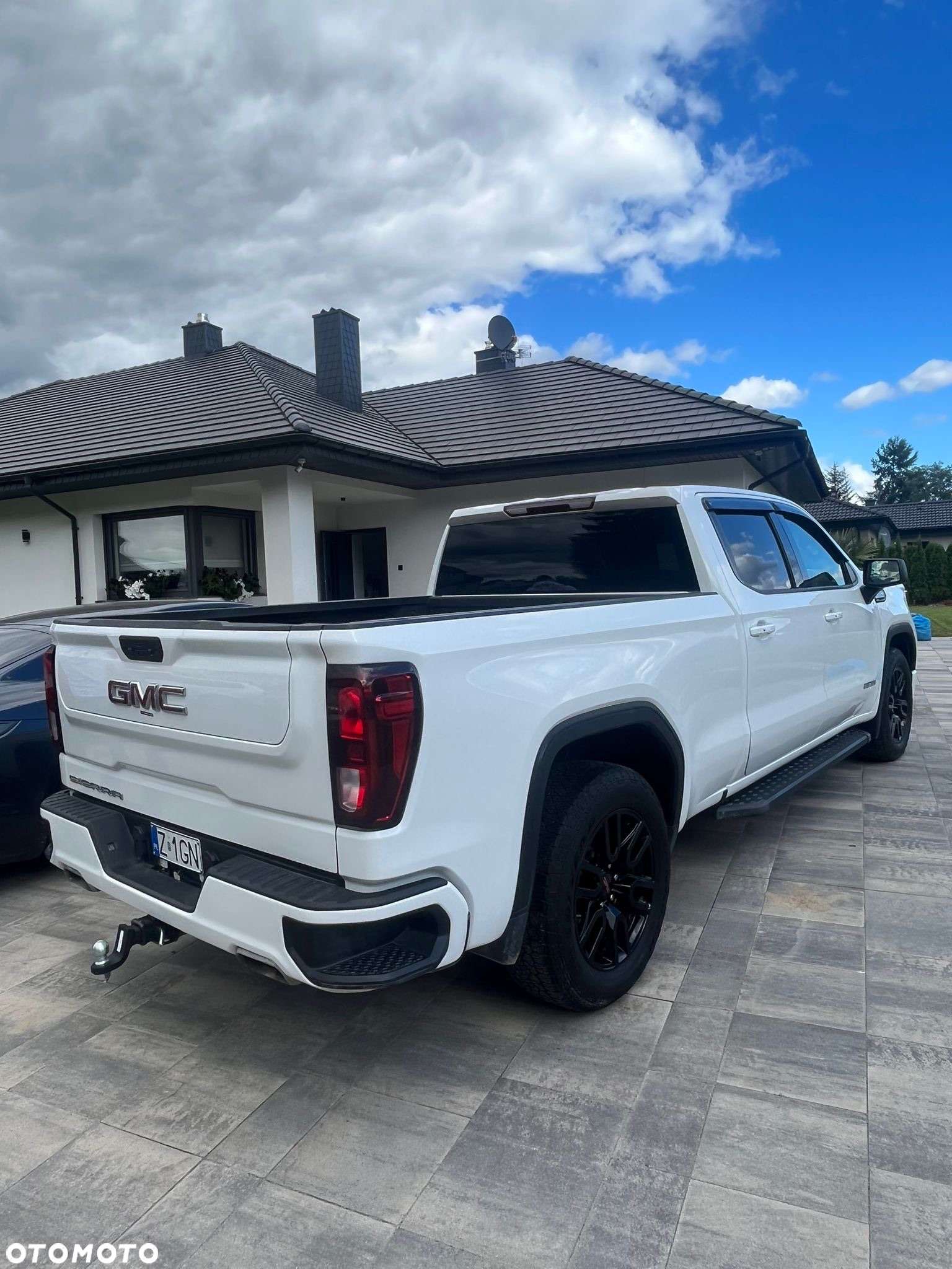GMC Sierra - 3