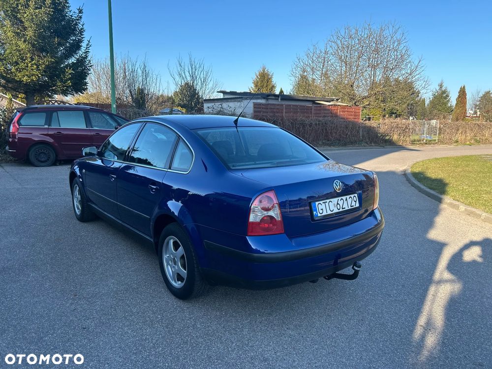 Volkswagen Passat - 5