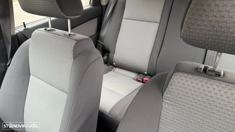 Chevrolet Aveo 1.2 LS - 11