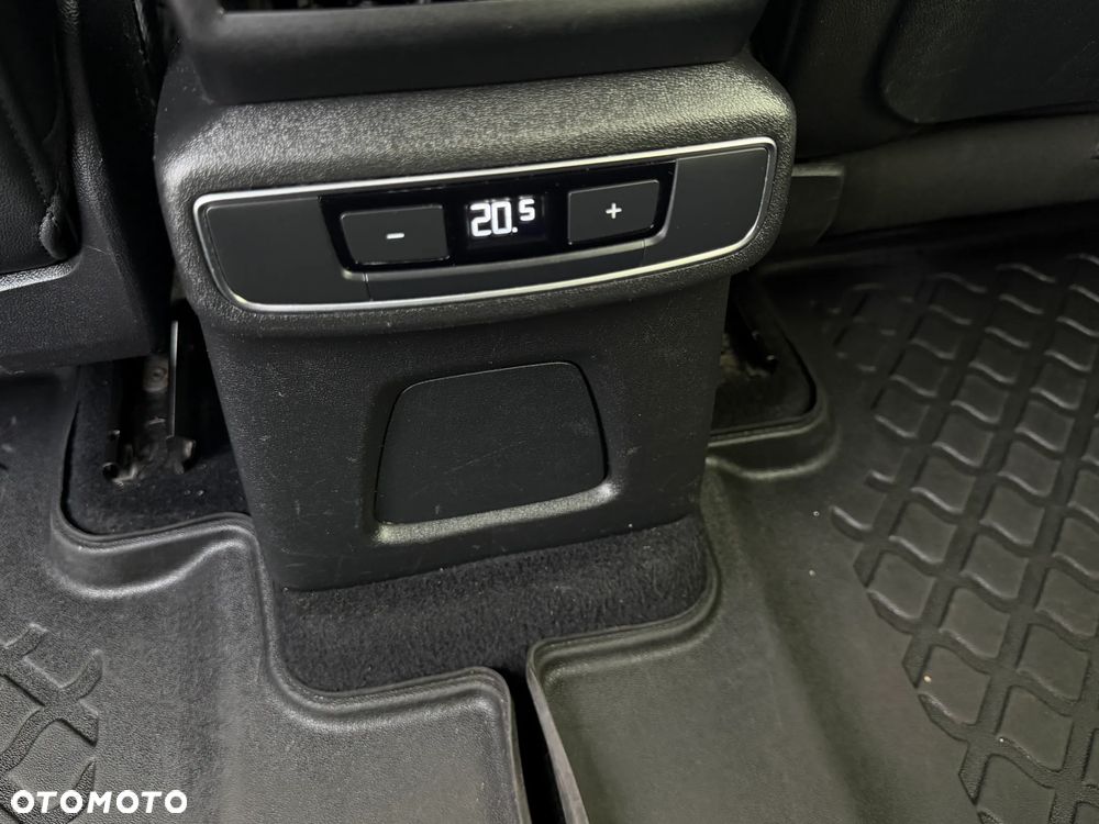 Audi Q4 e-tron 40 77kWh Advanced - 32