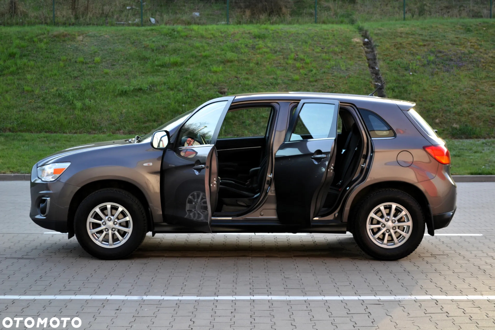 Mitsubishi ASX 1.6 Inform EU6 - 26