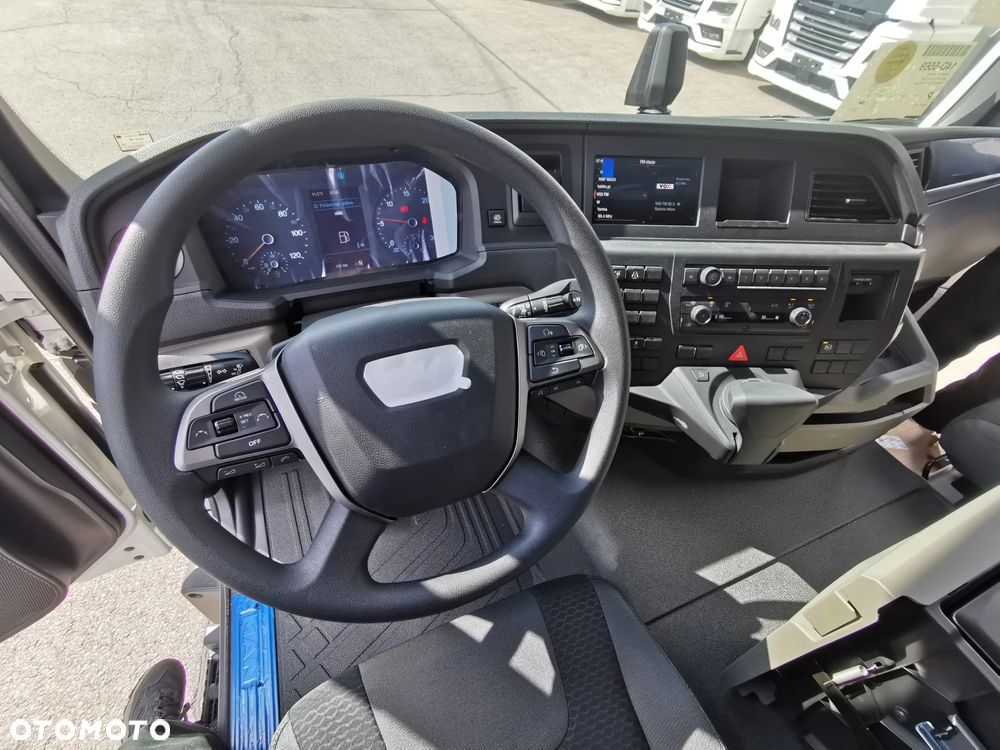 MAN MAN TGL 12.250 4x2 BL CH - 8