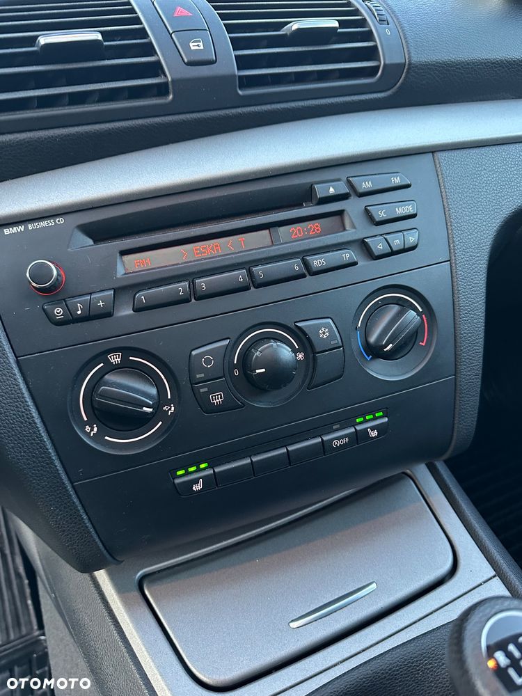 BMW Seria 1 116i - 18