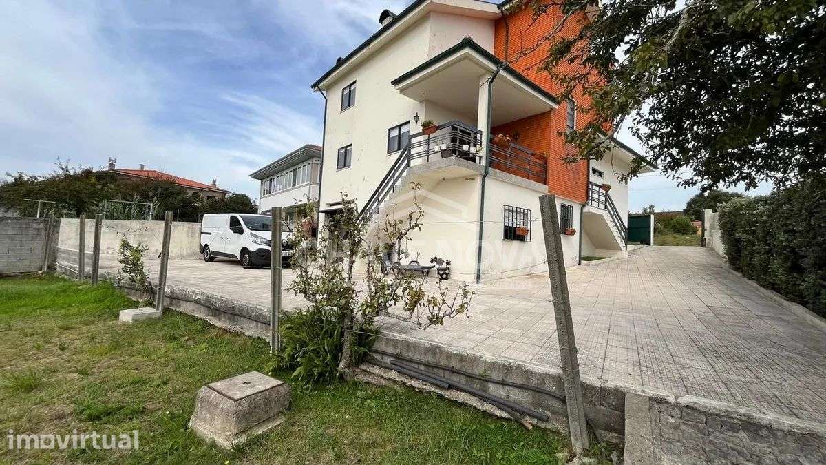 MORADIA T4 DE 4 FRENTES | VISTA MAR | TERRENO DE 1.094 m² | MADALENA - Grande imagem: 5/35