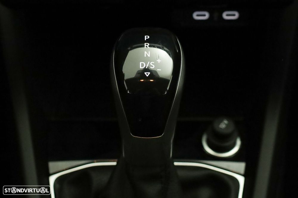 VW T-Cross - 12