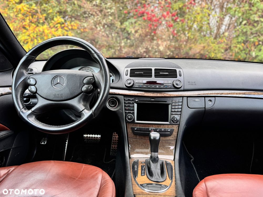 Mercedes-Benz Klasa E 500 4-Matic Avantgarde - 6