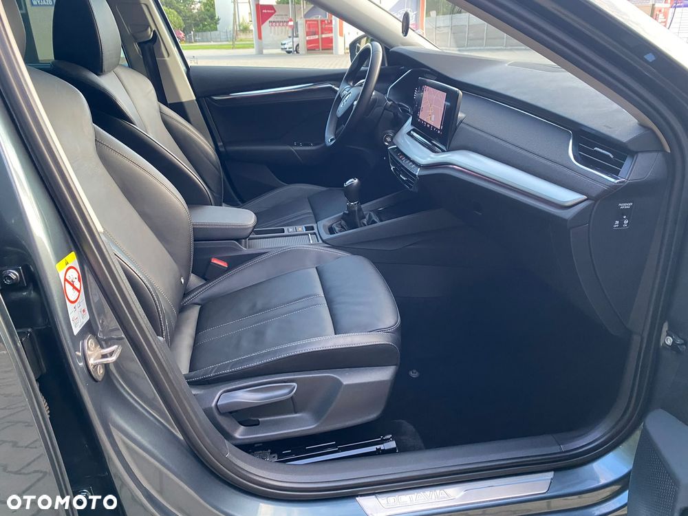 Skoda Octavia 1.5 TSI Exclusive - 9
