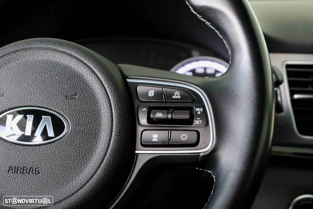 Kia Niro 1.6 GDi HEV - 17