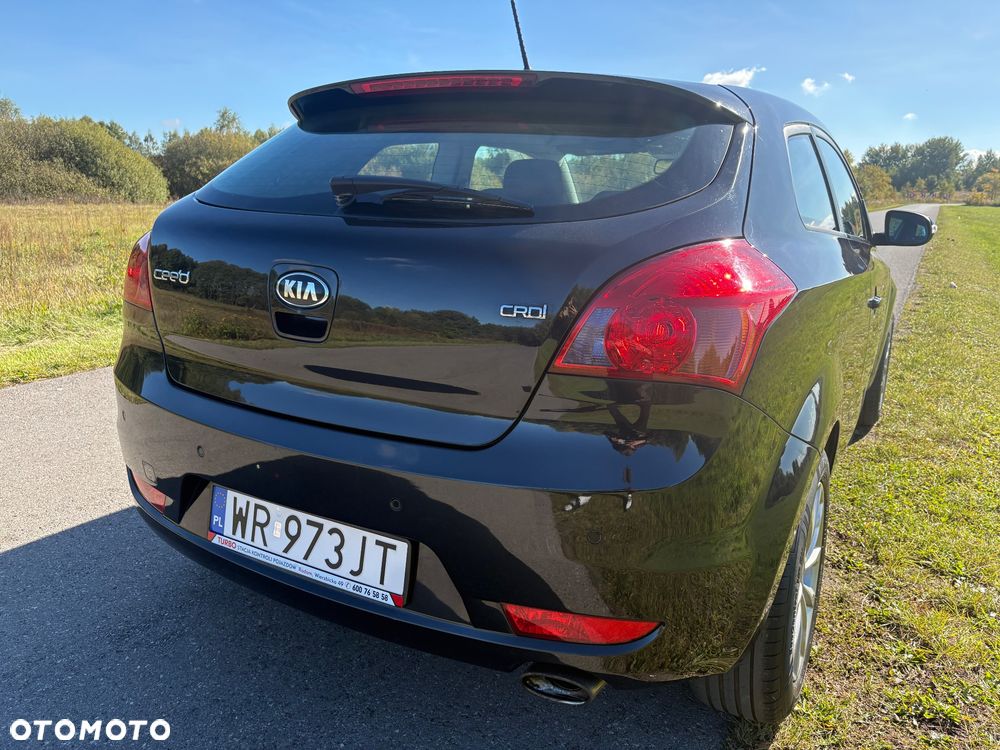 Kia Ceed 1.6 Crdi Comfort + - 7