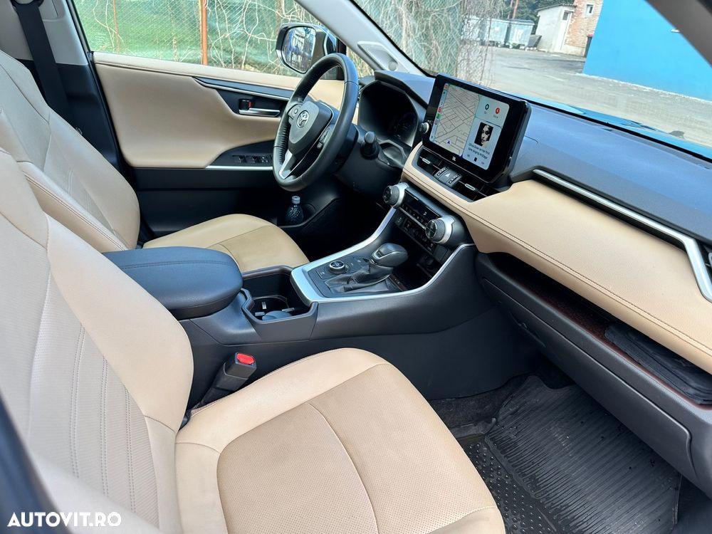 Toyota RAV4 2.5 VVT-iE 4x4 Luxury Premium - 17