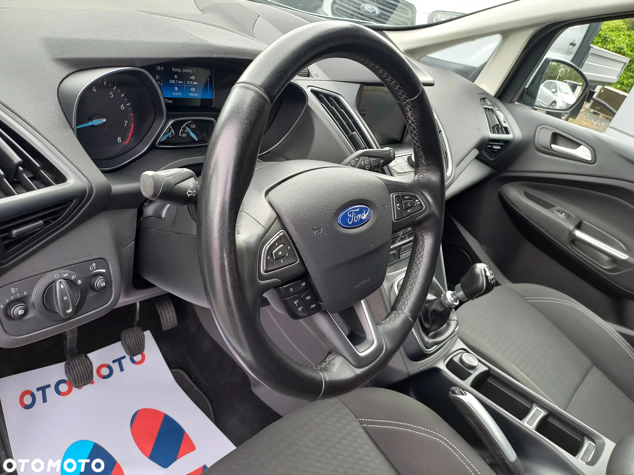Ford C-MAX - 19