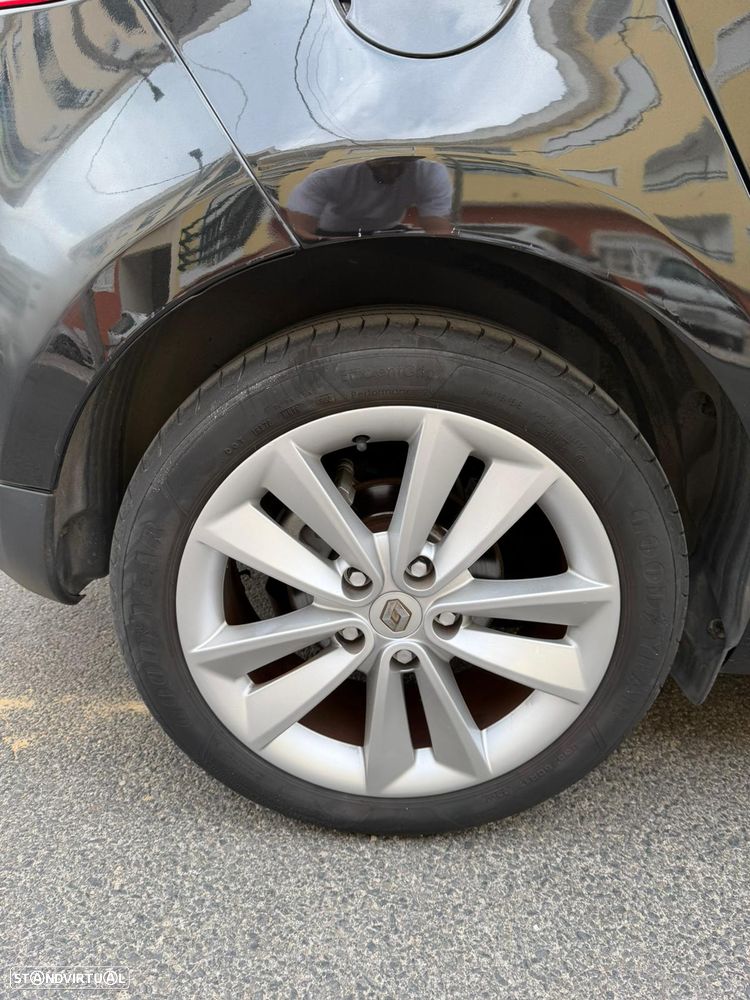 Renault Mégane 1.5 dCi Dynamique S - 5