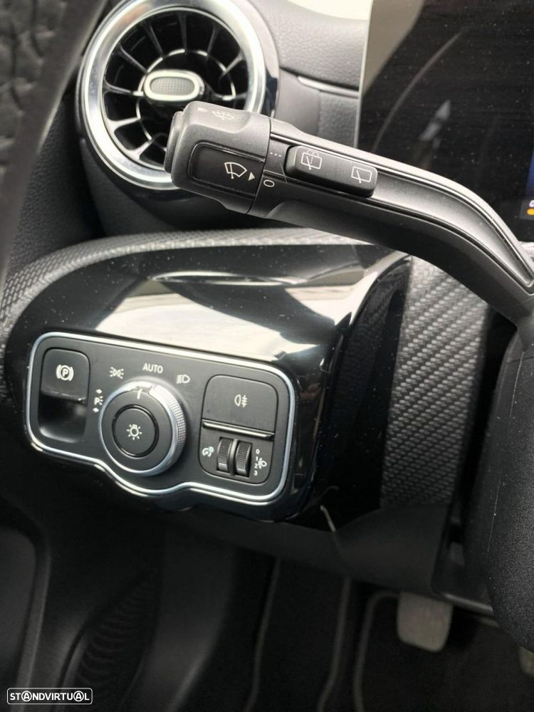 Mercedes-Benz A 180 d Progressive - 13