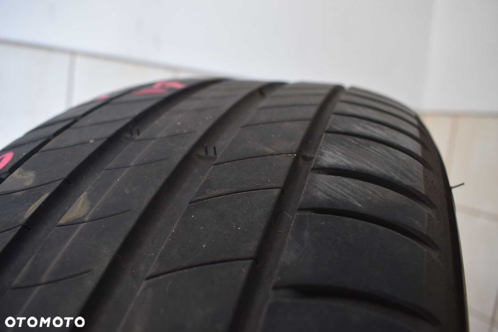 R17 225/55 97Y Michelin Primacy 3 ZP *MOE - 3
