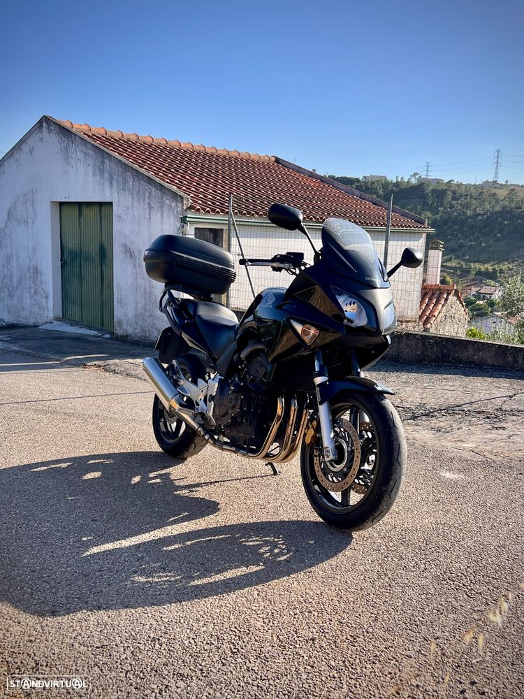 Honda CBF - 2