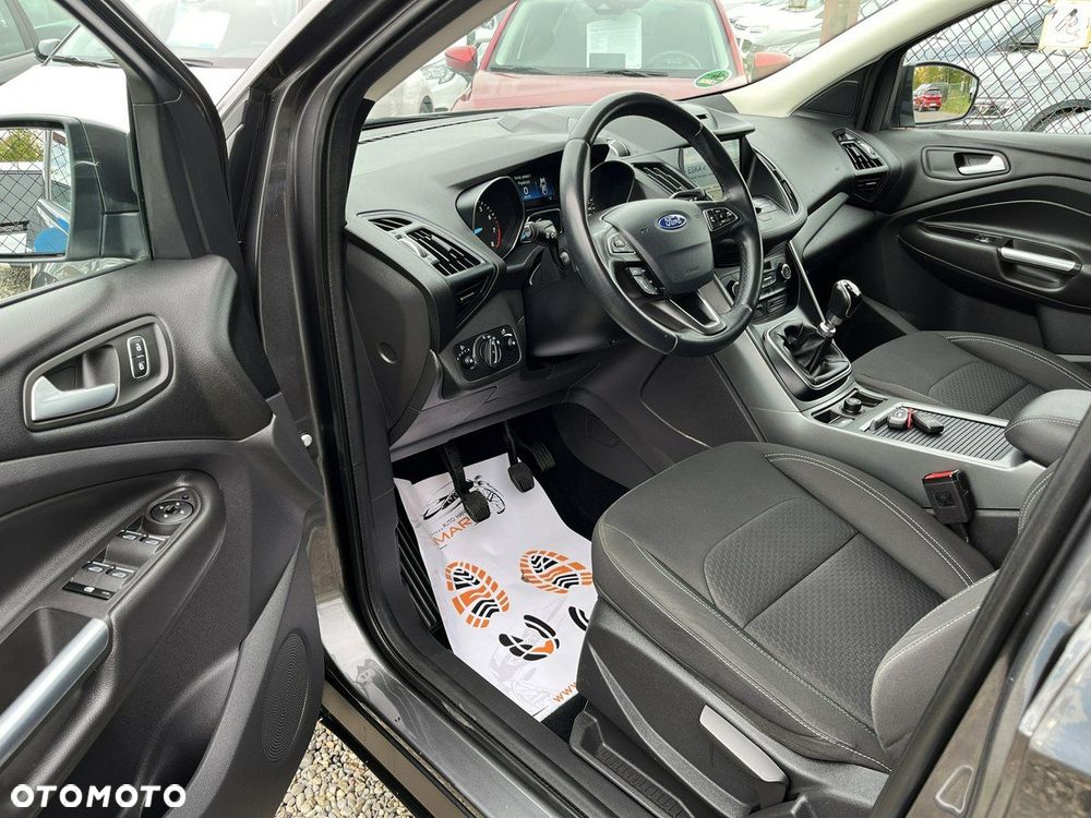 Ford Kuga 1.5 EcoBoost 2x4 Trend - 9