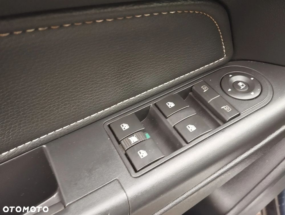 Opel Astra 1.7 CDTI ecoFLEX - 25