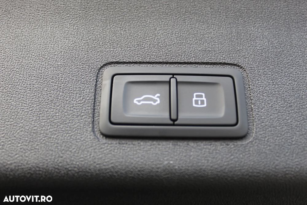 Audi Q3 40 TFSI quattro S tronic - 39