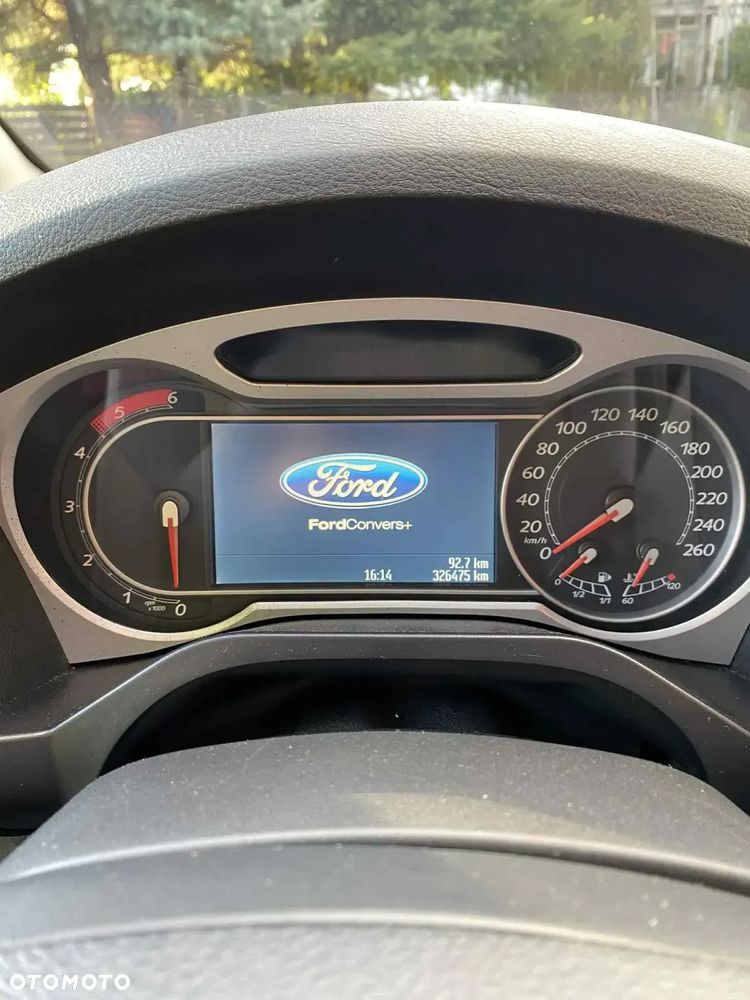 Ford S-Max 2.0 TDCi Titanium - 18