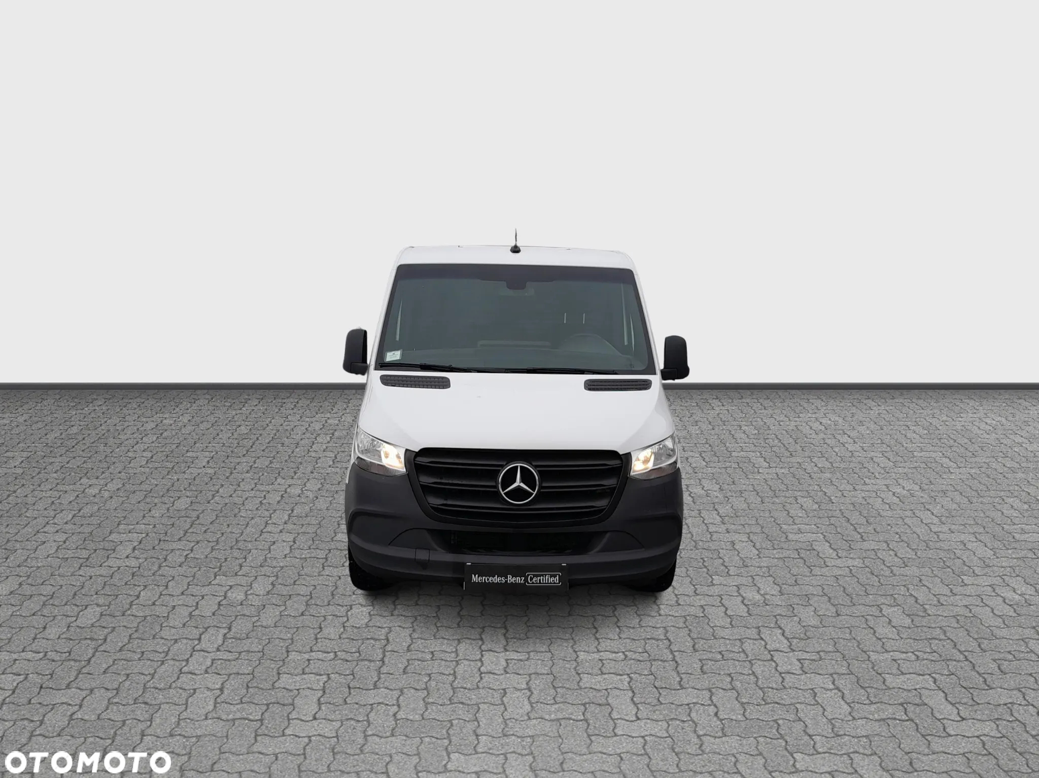 Mercedes-Benz Sprinter - 8