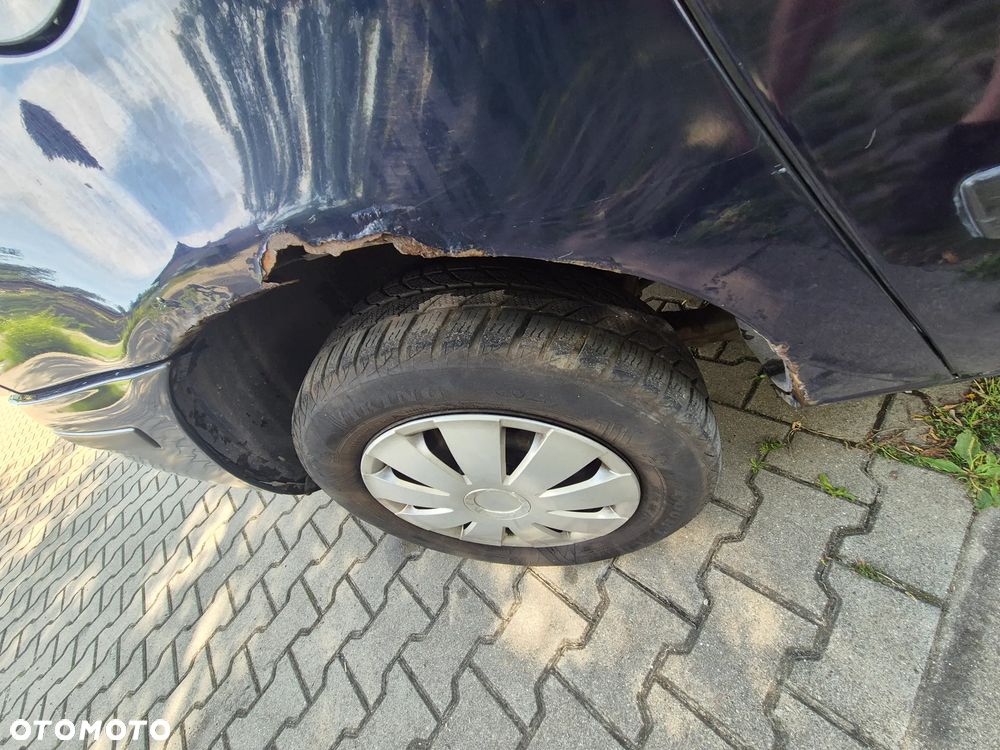 Ford Galaxy 1.9 TDI Ghia - 15