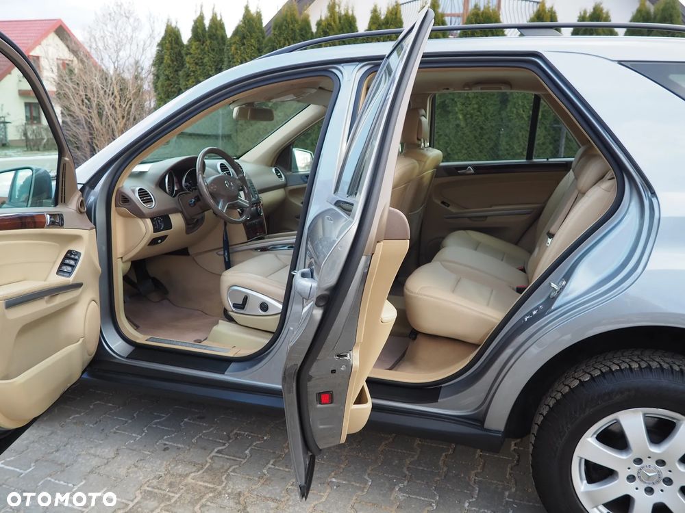 Mercedes-Benz ML - 9