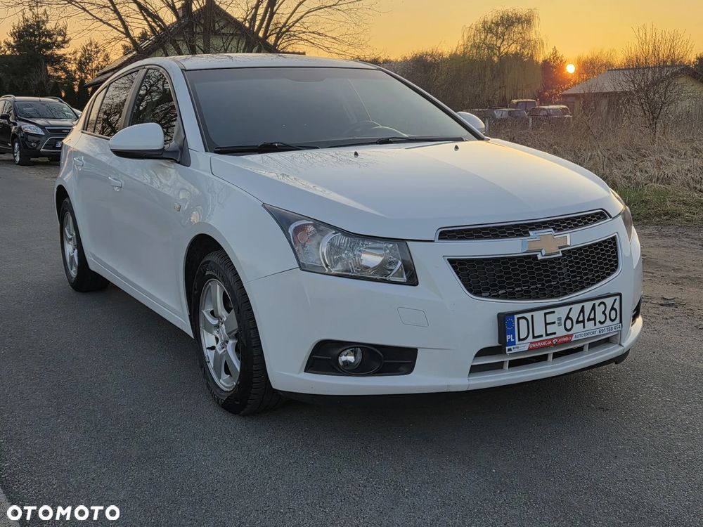 Chevrolet Cruze 1.6 LT - 3