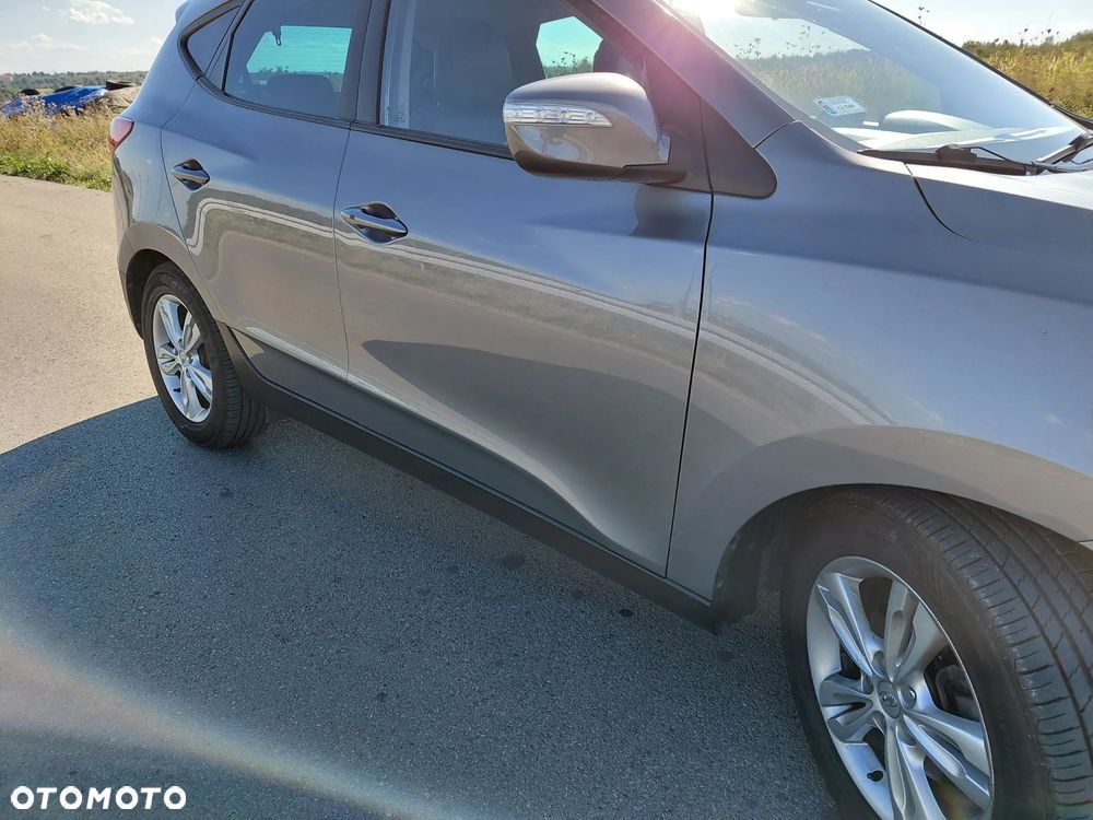 Hyundai ix35 - 11