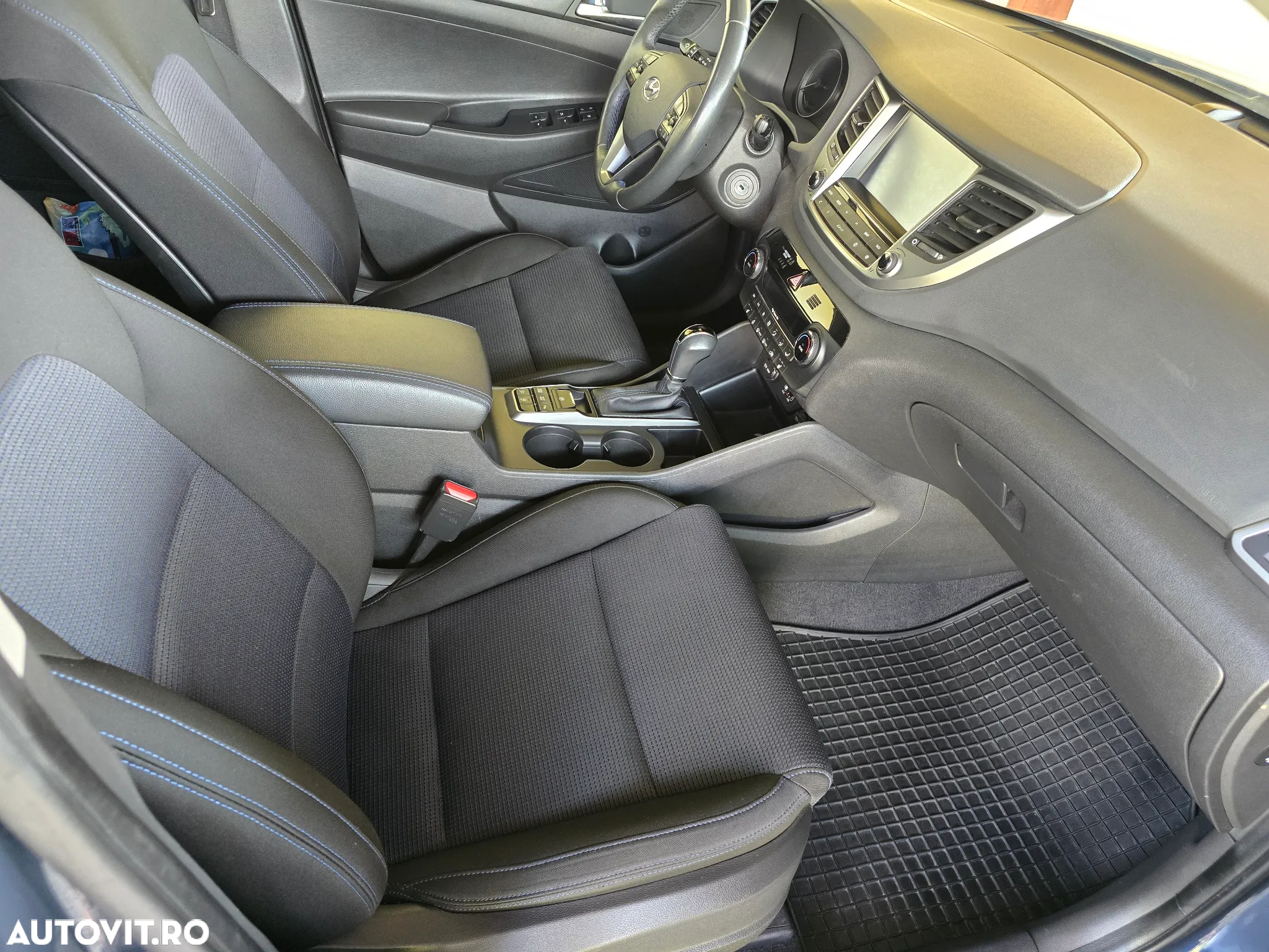 Hyundai Tucson blue 1.7 CRDi 2WD DCT Advantage - 16