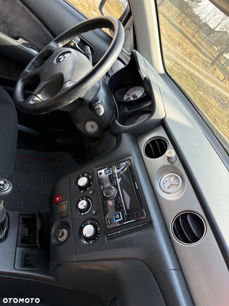 Mitsubishi Outlander 2.0 Sport 4WD - 21