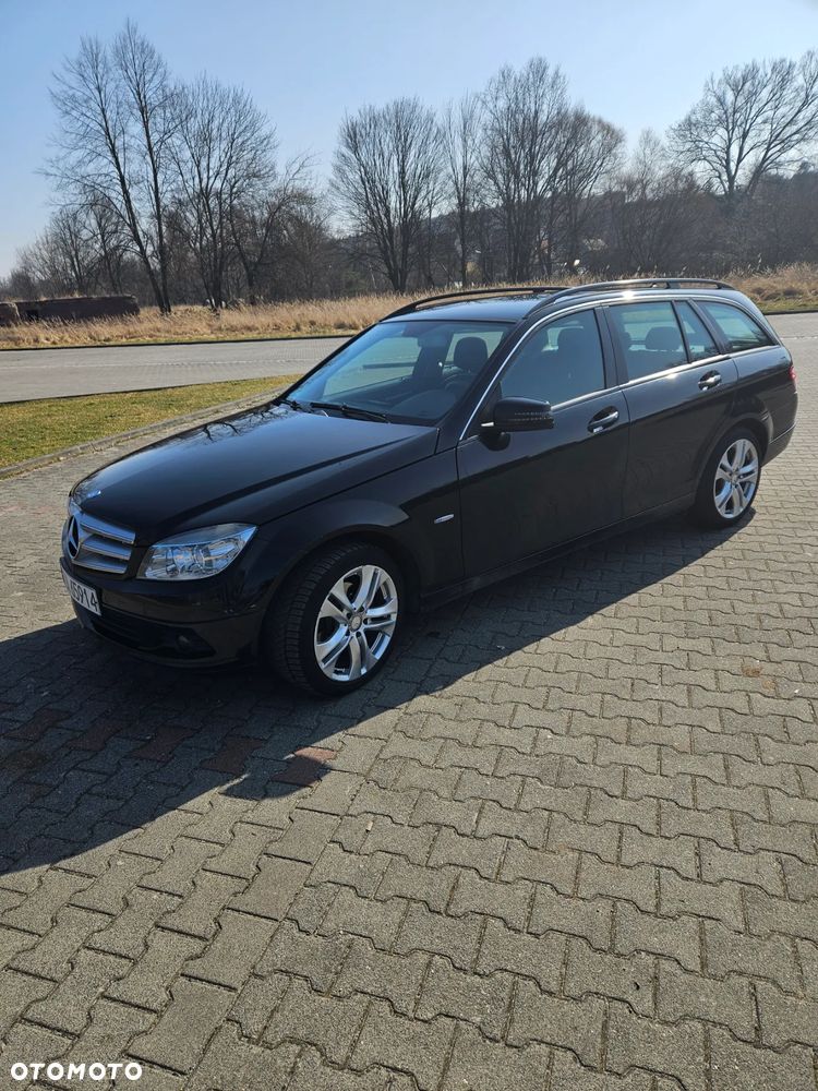 Mercedes-Benz Klasa C 180 T Kompressor BlueEFFICIENCY Avantgarde - 2