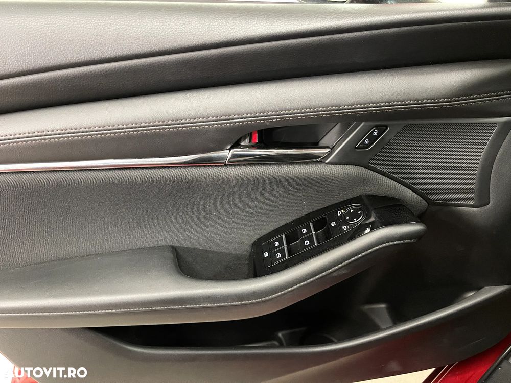 Mazda 3 e-Skyactiv G122 AT MHEV Plus - 26