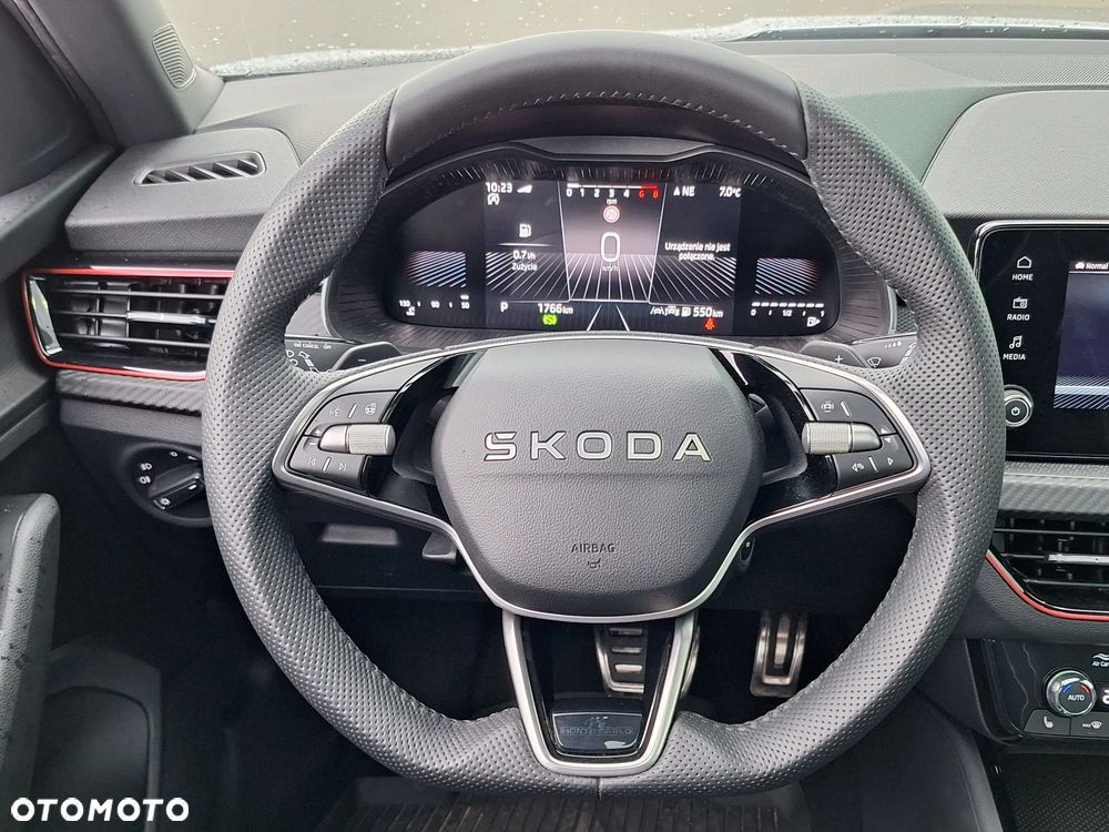 Skoda Kamiq 1.5 TSI Monte Carlo DSG - 19