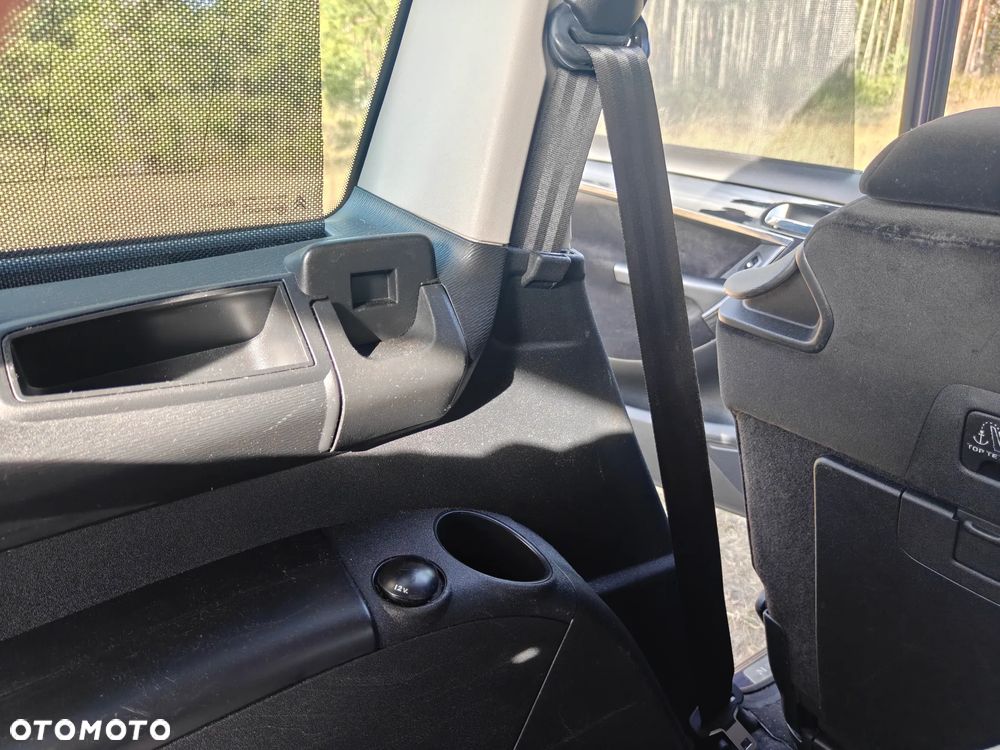 Citroën C4 Grand Picasso 2.0i Exclusive MCP - 21