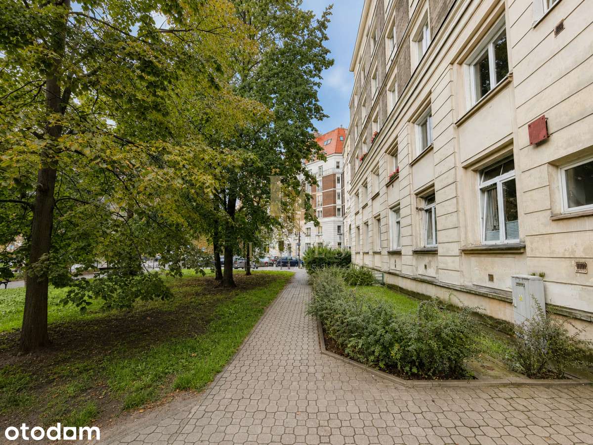 Oddzielna kuchnia | Metro Politechnika | Zwierzęta