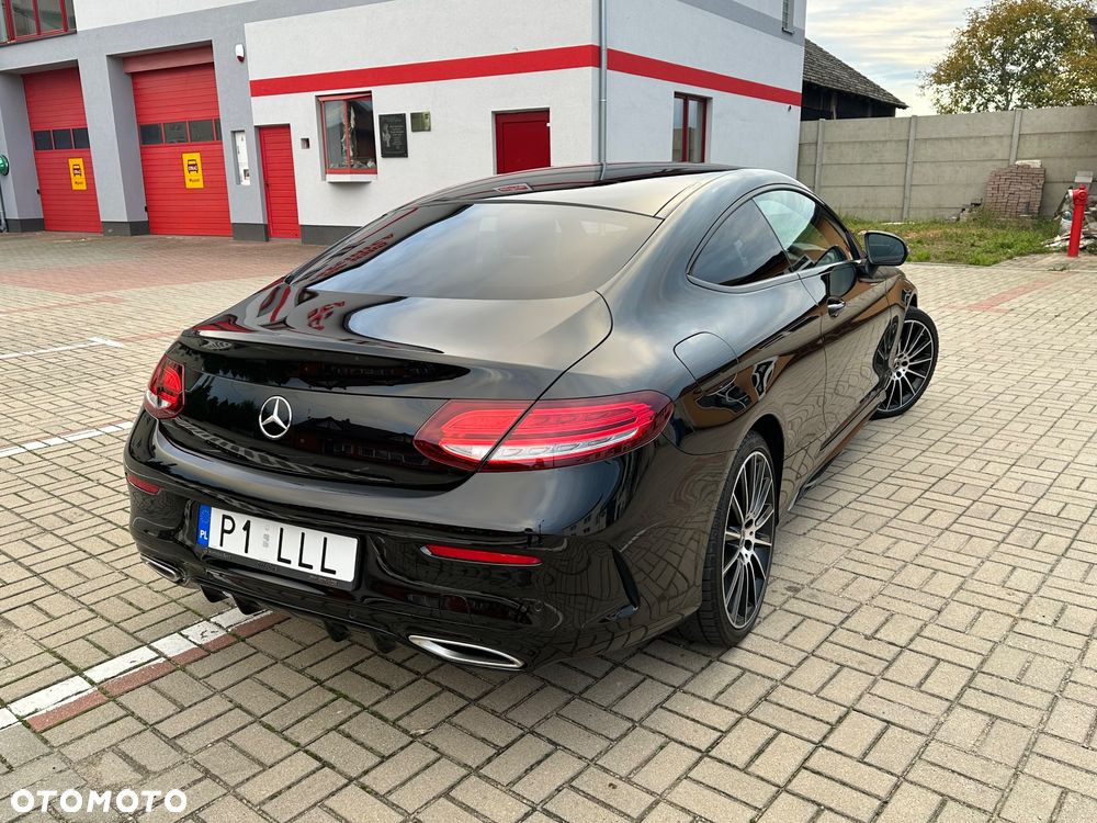 Mercedes-Benz Klasa C 200 9G-TRONIC - 11