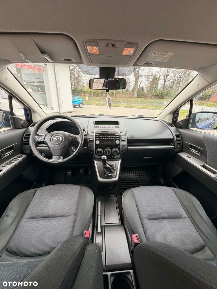 Mazda 5 - 6
