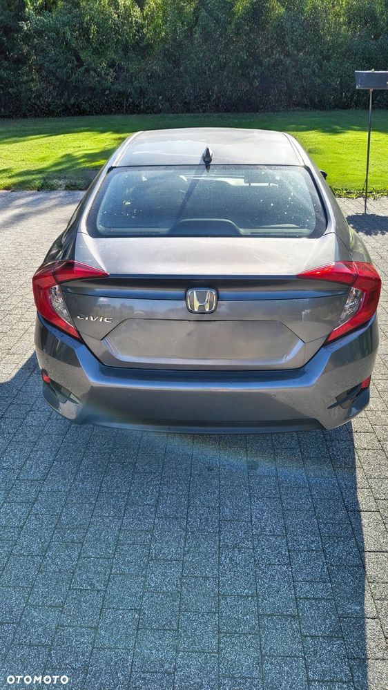 Honda Civic 1.5 T Executive - 4